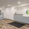 WoodSpring Suites Tacoma - Lakewood