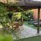 Casa Bungalows con jardín privado y piscina compa
