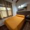 Casa Bungalows con jardín privado y piscina compa