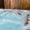 Wooden Apartman Prémium Jacuzzival