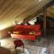La Maison Rouge - Backpacker Hostel