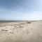Steps to Beach Home with Deck in Galveston! - 加尔维斯敦