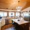 Marias Creekside B&B