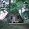 Cabin Deck House - Formidable Cabin in Laurel Island - East Hampton