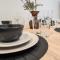 Phaedrus Living: Seaside Luxury Flat Lighthouse 69
