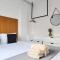 Phaedrus Living: Seaside Luxury Flat Lighthouse 69