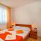 Apartments Island Beat