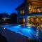 Volans Suites Villas