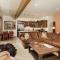 Durant Condominiums Unit C6, Ski-In Condo, 2 Blocks from the Silver Queen Gondola - Aspen