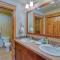 Private Family Friendly 2 Bedroom Townhome Located In East Keystone With Access To Free Shuttle Service