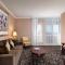 Hotel Grand Pacific