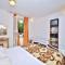 Apartments Miro 636