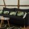 Hof Vierzehnender im Hohen Venn - 70qm Fachwerk-Studio - grosses Wohn-Schlafzimmer mit Dachterrasse und Kaminofen - separate Küche - perfekt für Paare - Monschau - Eifel - Hunde willkommen - Islandpferde