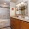 Las Palomas 2BR GROUND FLOOR Huge Patio/Closest to Lazy River/Steps to Beach