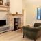 Lavender Cottage - 2 Bedroom Home - Newbridge