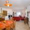 Holiday Home Lukrecia, for 9, private pool, free parking, 450 m from the beach