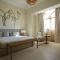 Liwa Hotel
