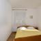 Holiday Home Lukrecia, for 9, private pool, free parking, 450 m from the beach
