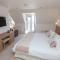 Porthole Suites - Saint Aubin