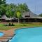 Cambalala - Private Villa - in Kruger Park Lodge - Serviced Daily, Free Wi-Fi - هازيفيو