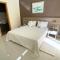 Vista Point - Cast Renting