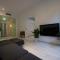 Roger De Lluria Design Apartment