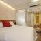 Golden Hotel