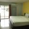 OYO 290 Dd Residence Hotel - Rajong