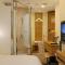 Golden Hotel