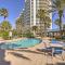 Destin Condo with Amenities and Pool Less Than half Mi to Beach - ديستين