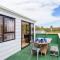 Kiwi Bach at Omaha - Omaha Holiday Home - Omaha