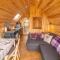 Farragon Luxury Glamping Pod with Hot Tub & Pet Friendly at Pitilie Pods