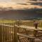 Farragon Luxury Glamping Pod with Hot Tub & Pet Friendly at Pitilie Pods - Aberfeldy