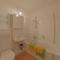 Apartment 452