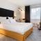 Hôtel Chromatics & Restaurant Hill Club by HappyCulture