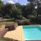 Dans la bastide de Domme - piscine chauffée, parking privé