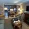Hotel Brossard, an Ascend Collection Hotel