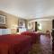 Days Inn & Suites by Wyndham Tuscaloosa - Univ. of Alabama