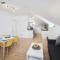 Canterbury 2 Bed Apartment Close to Town CT1 Sleeps 6