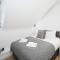 Canterbury 2 Bed Apartment Close to Town CT1 Sleeps 6