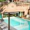GetAways at Eagle Point Resort - فيل