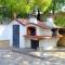3 bedrooms villa with enclosed garden and wifi at San Sabino