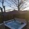 Hillingworth's Hot Tub Retreat - St Cyrus - Garvock