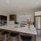 Sunhaven Lakeside - Cromwell Holiday Home