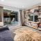 The Hillvue with Spa - Arrowtown Holiday Home