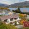 Lakeside Escape - Wanaka Holiday Bach