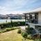 The Bellbird's Nest - Takamatua Holiday Home - Akaroa