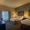 Holiday Inn Express & Suites Buffalo Airport, an IHG Hotel - Cheektowaga