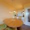 Apartment 512