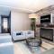 Sandman Hotel & Suites Calgary West